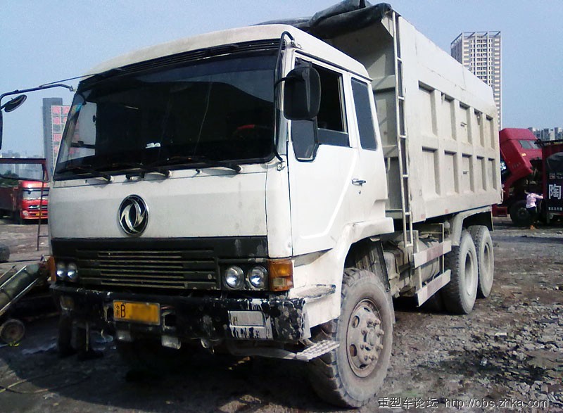 三菱fuso fv413沙石车