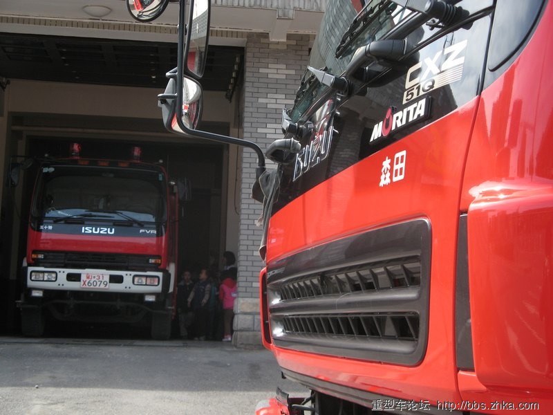 北京消防的日本森田50米直臂云梯车