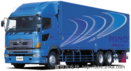 日野中型和大型卡车