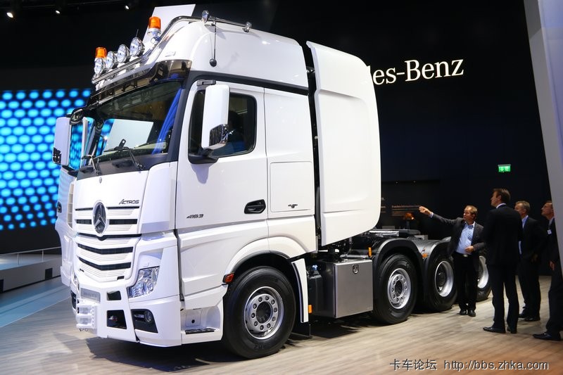 卡车论坛2014iaa重拖part2:奔驰actros4163slt奔驰,在