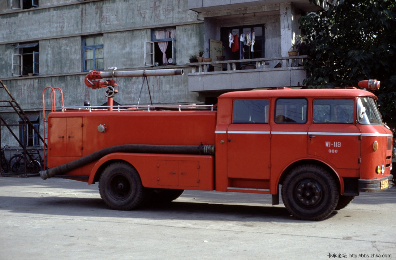 flickr八十年代老照片里的商用车