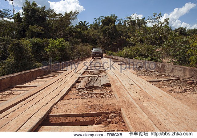truck-wooden-bridge-crosses-the-br-230-highway-trans-fr8cxb.jpg