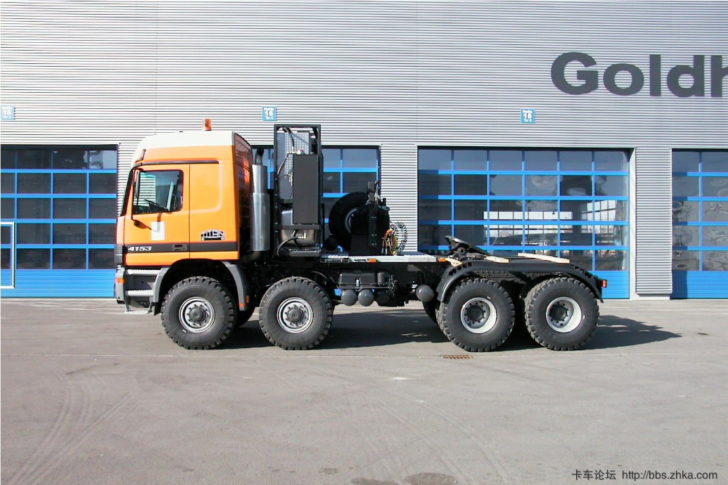 actros4153 8x8 titan.jpg